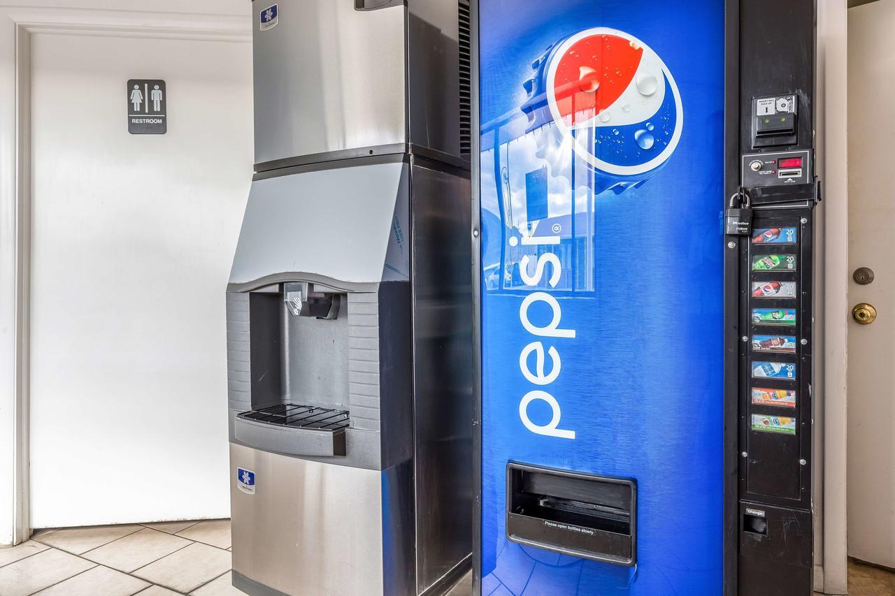 Motel 6 Tremonton, Utah Екстериор снимка