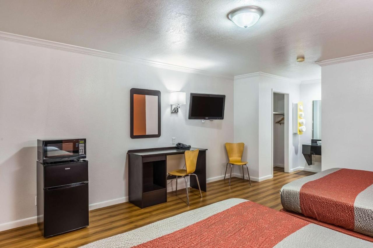 Motel 6 Tremonton, Utah Екстериор снимка